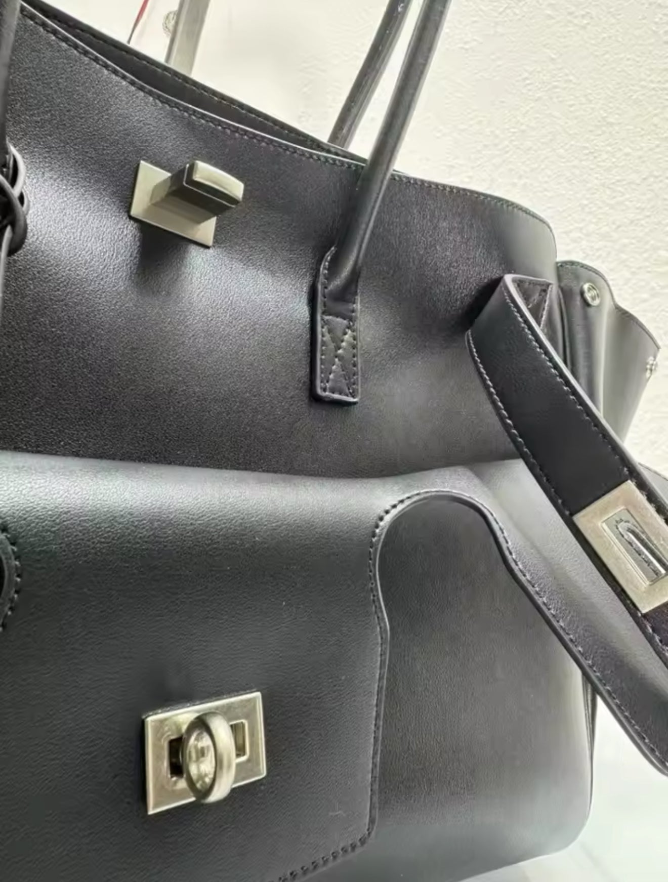CARRIE BAG