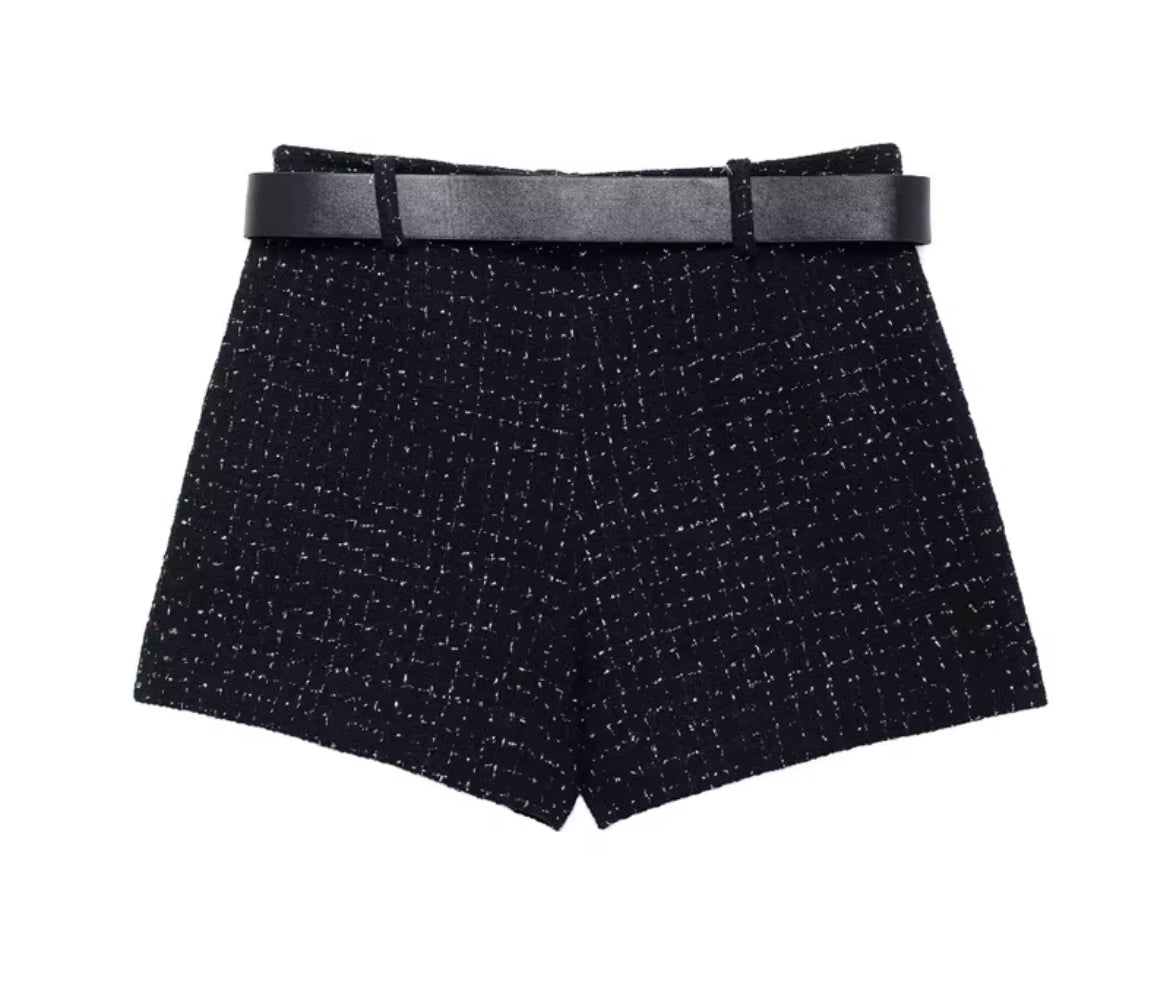 PLAIN SHORTS