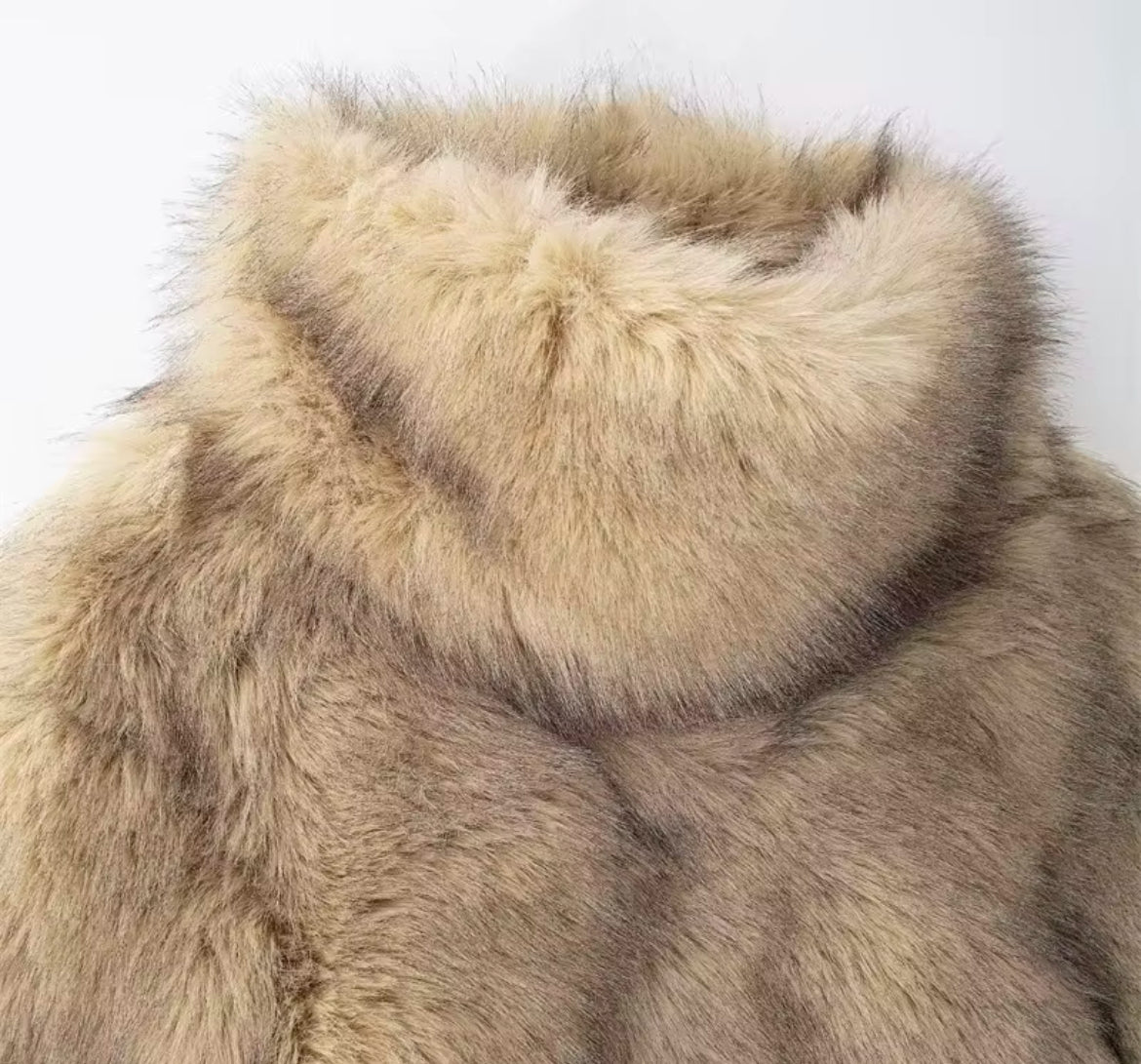 MAGLIONE CAPPOTTO CHIC